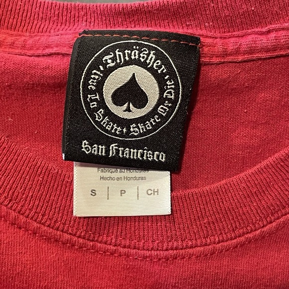 Thrasher Magazine T Shirt Men's Size Small Red Short Sleeve Skateboarding Y2K - Picture 6 of 7